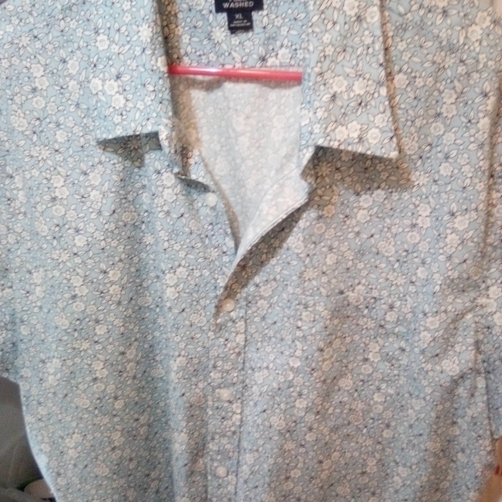 J. Crew Factory Men's Blue and White Floral Button Down Shirt